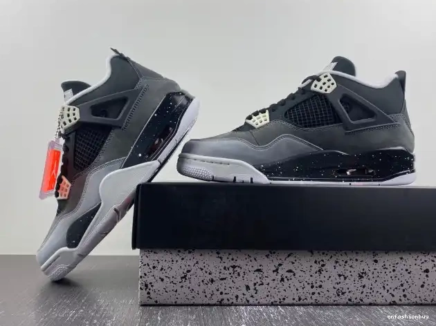 4 (2013) Retro Jordan Pack 626969-030 Fear 0526